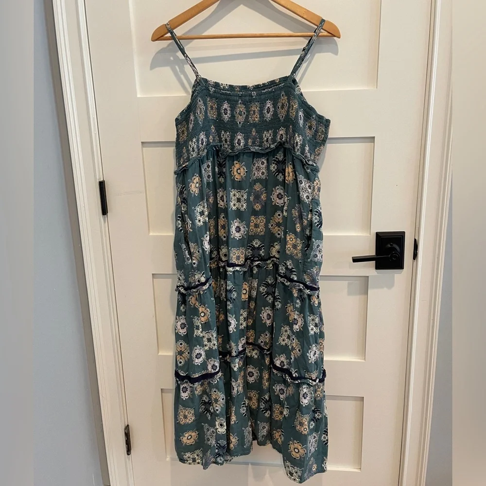 Universal Thread Women's size Large Green Floral Print Tiered Maxi Dress XXL - Picture 2 of 5